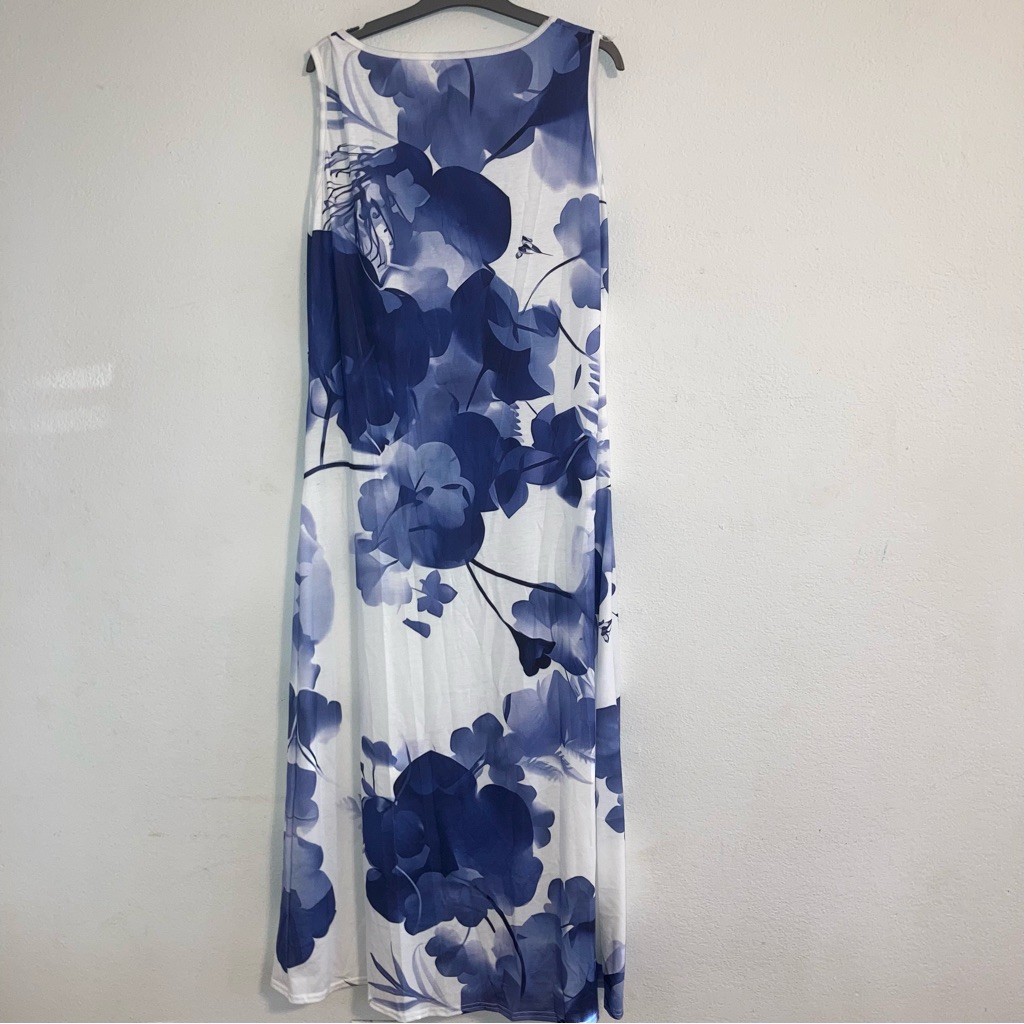 Beautiful Sleeveless Dress